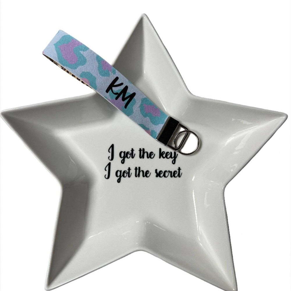 Faux Leather Personalised Initial Wrist Keychain - Keyring - The Scouse Bird Shop