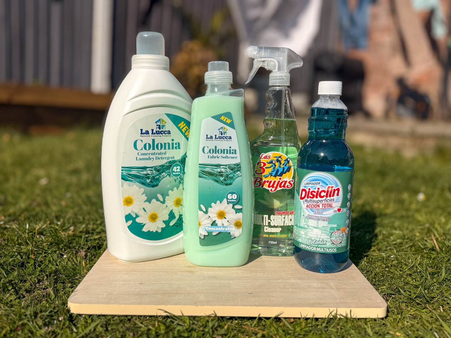 Fresh-scented Spanish cleaning products – green bundle colonia